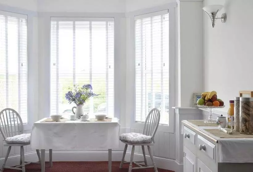 Bed and Breakfast Surf Haven