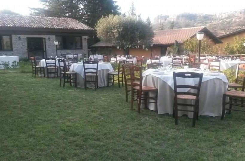 בית מלון כפרי Agriturismo Feudo Gagliardi