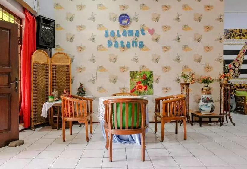 ホテル Oyo 2772 Jonas Homestay