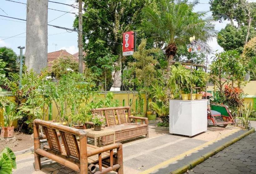 Отель Oyo 2772 Jonas Homestay