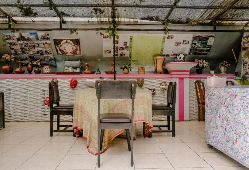 ホテル Oyo 2772 Jonas Homestay