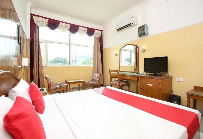 酒店 Capital O 821 Sarao