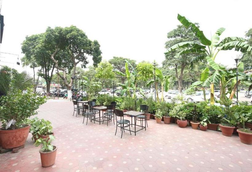 酒店 Capital O 821 Sarao