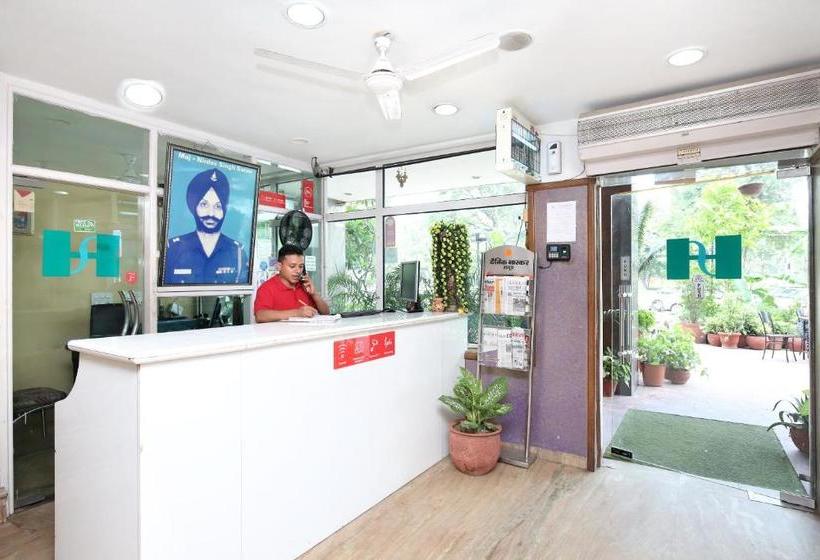 酒店 Capital O 821 Sarao