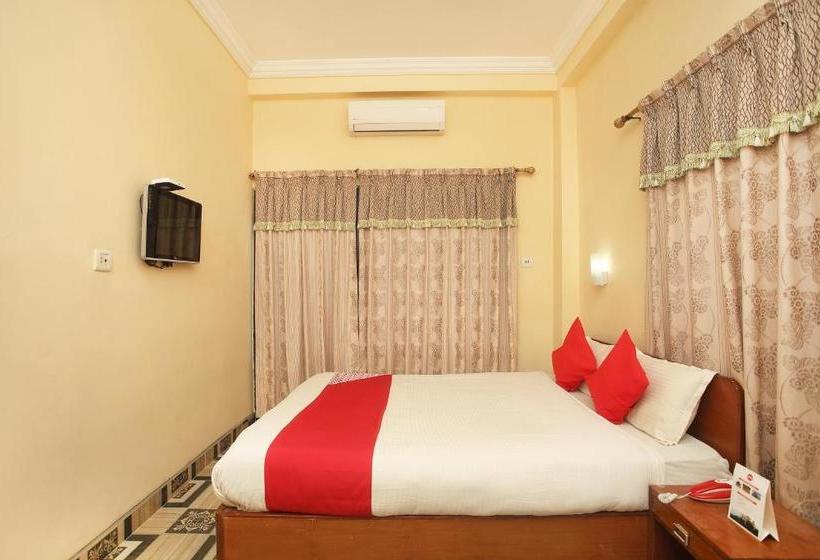 هتل Oyo 731  Peace Zone