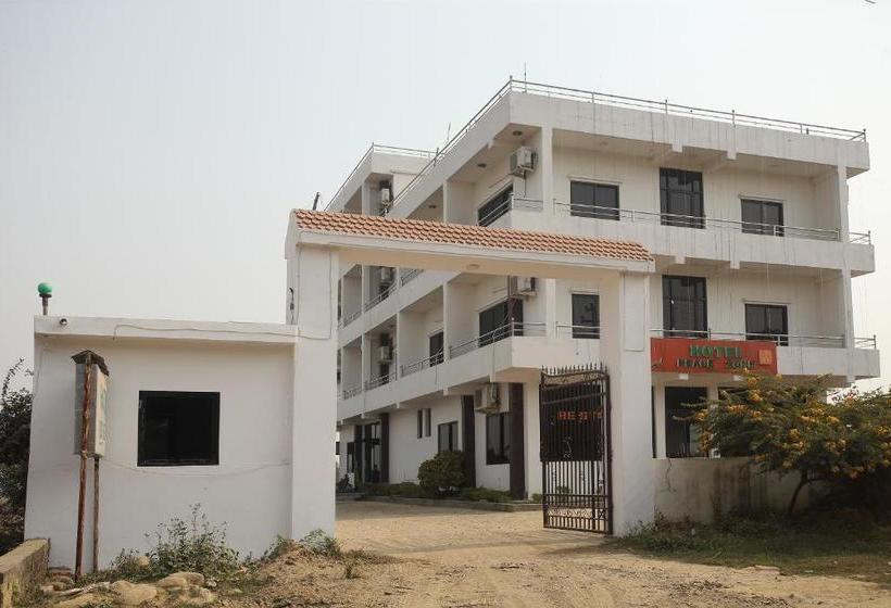 هتل Oyo 731  Peace Zone