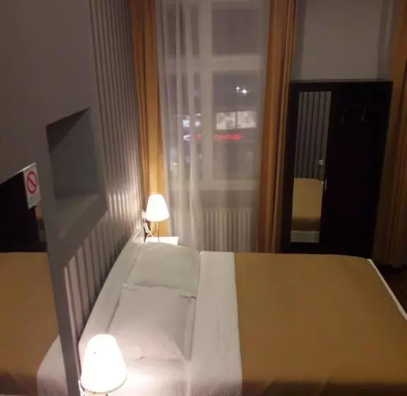 پانسیون M&c - Modern Rooms