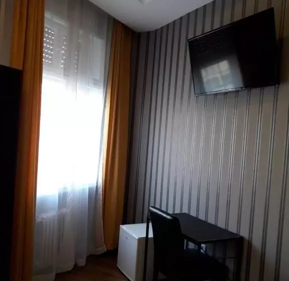 پانسیون M&c - Modern Rooms