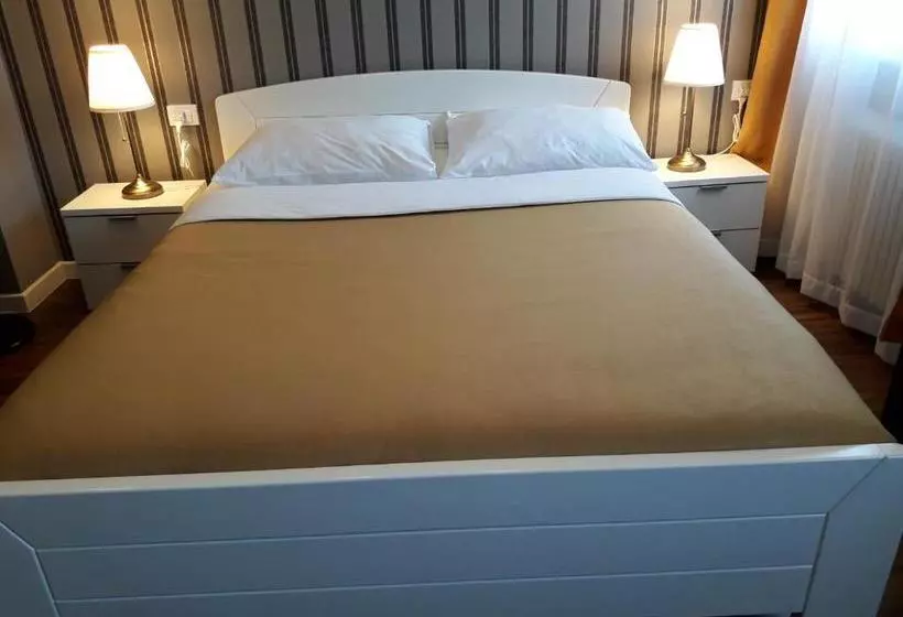 پانسیون M&c - Modern Rooms