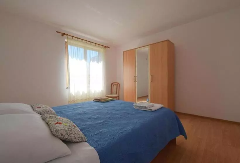 Apartment Anica