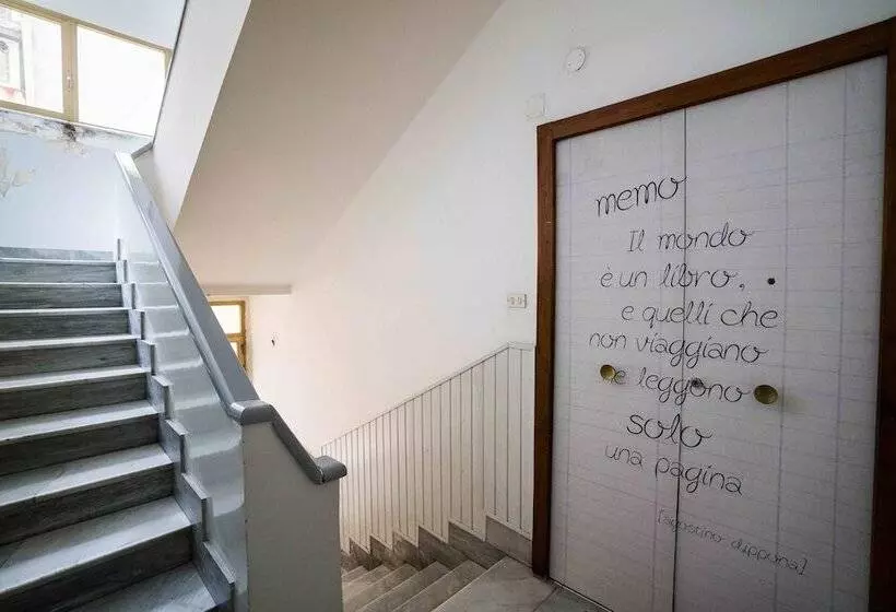 تختخواب و صبحانه Welchome   Guest Accomodation