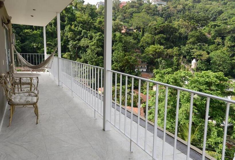 تختخواب و صبحانه Rio Boutique Suites