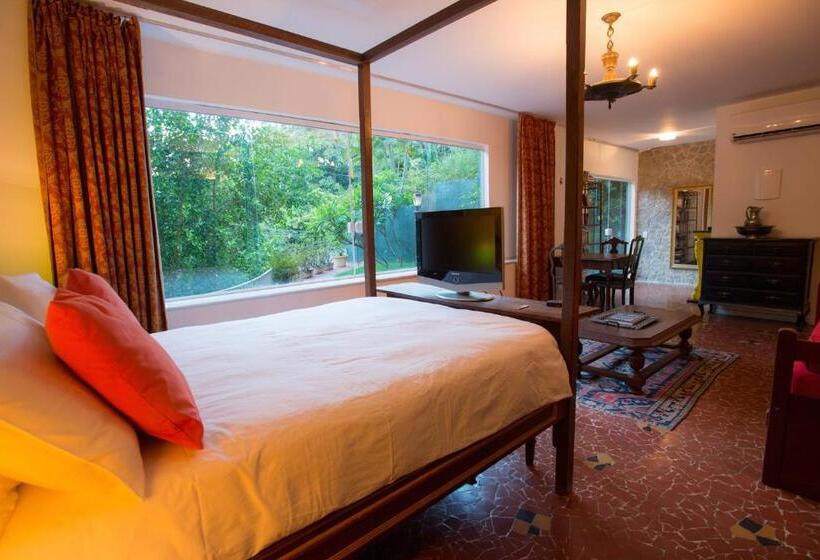 تختخواب و صبحانه Rio Boutique Suites