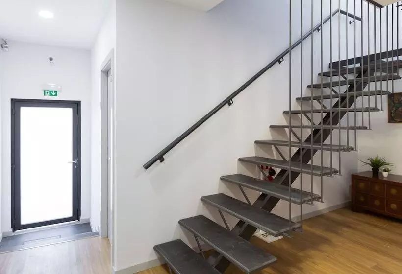 Aamiaismajoitus (B&B) Serra Do Pilar Porto Suites