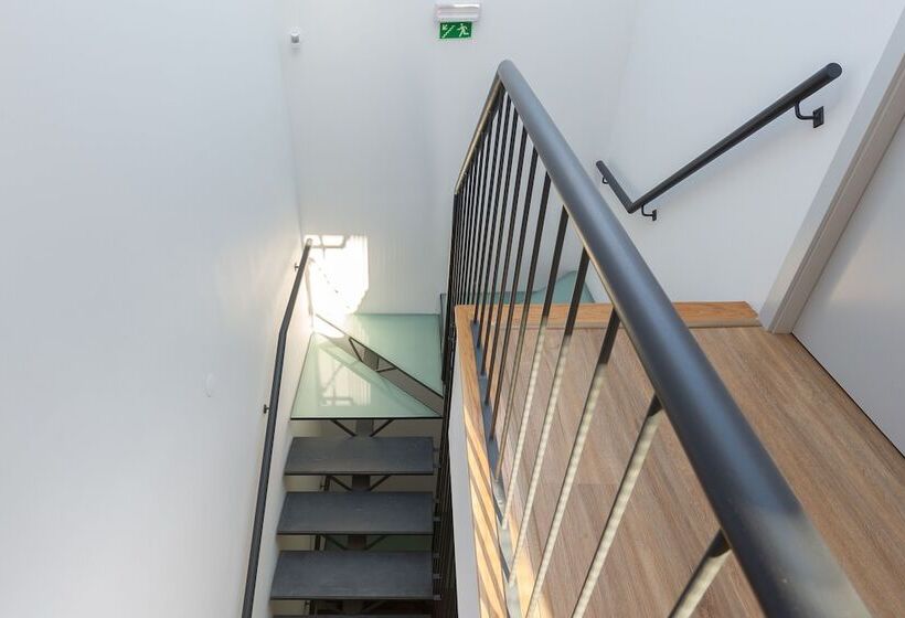 Bed and Breakfast Serra Do Pilar Porto Suites