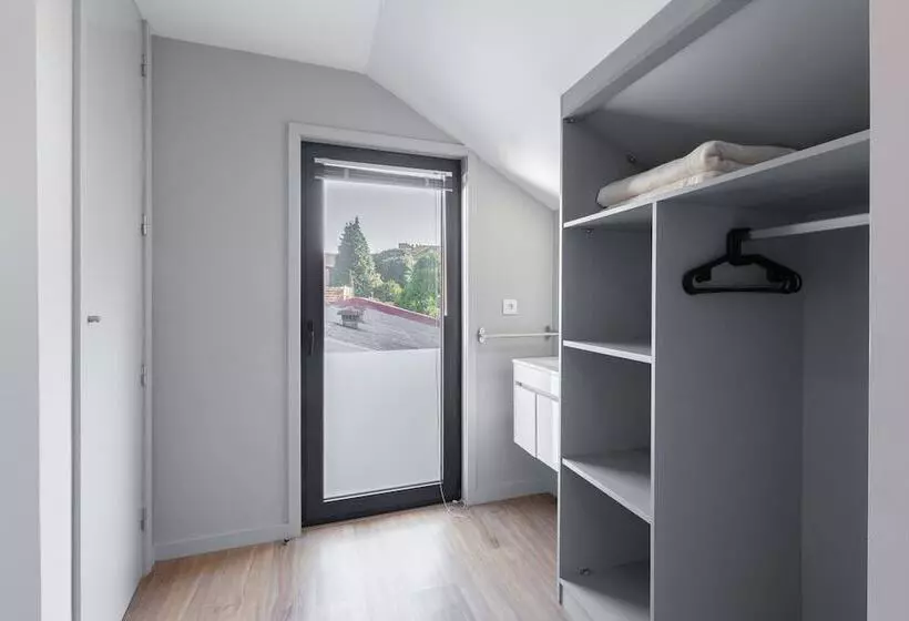 Aamiaismajoitus (B&B) Serra Do Pilar Porto Suites