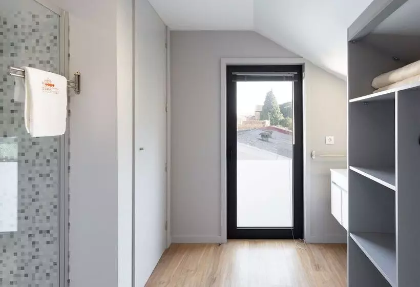 Aamiaismajoitus (B&B) Serra Do Pilar Porto Suites