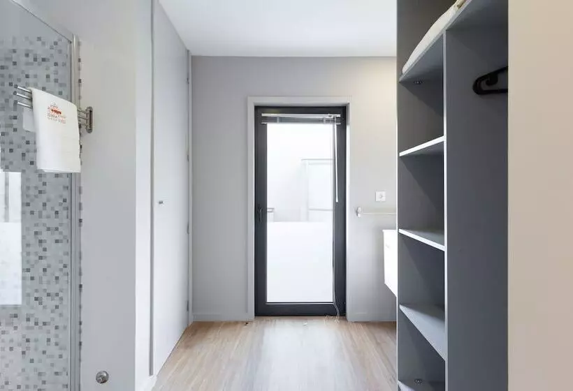 Aamiaismajoitus (B&B) Serra Do Pilar Porto Suites