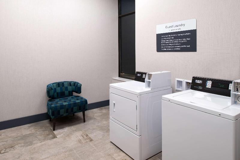 ホテル Hilton Garden Inn Seattle Lynnwood, Wa