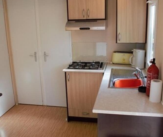 فندق Mobilhome Luna