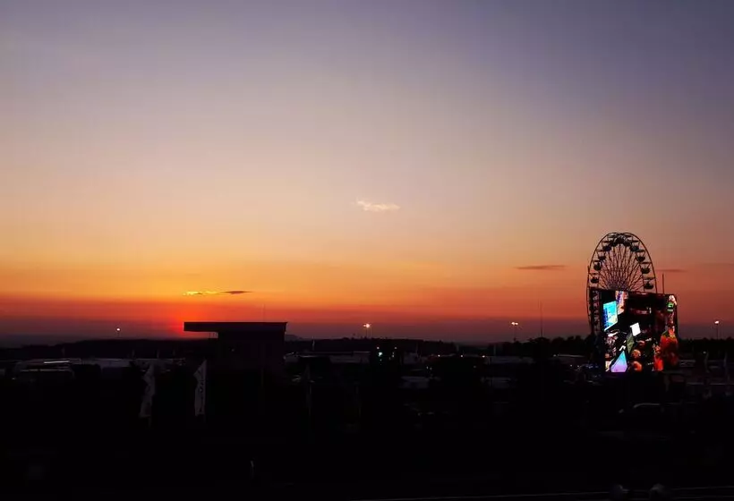 ペンション Df Am Ring Nürburg
