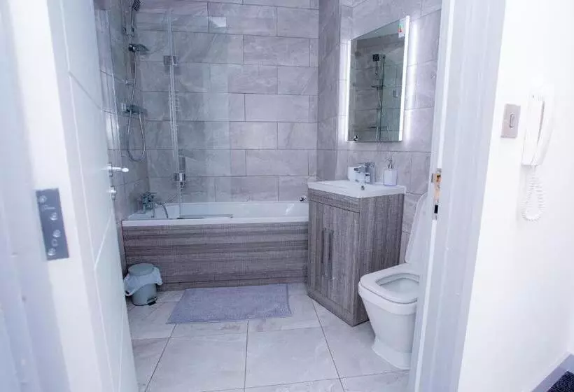 Spacious Urban City Apartment