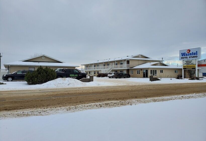 Waintel Studio Wainwright Motel