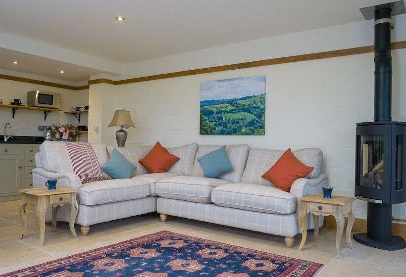 Woodchester Valley Vineyard Barns