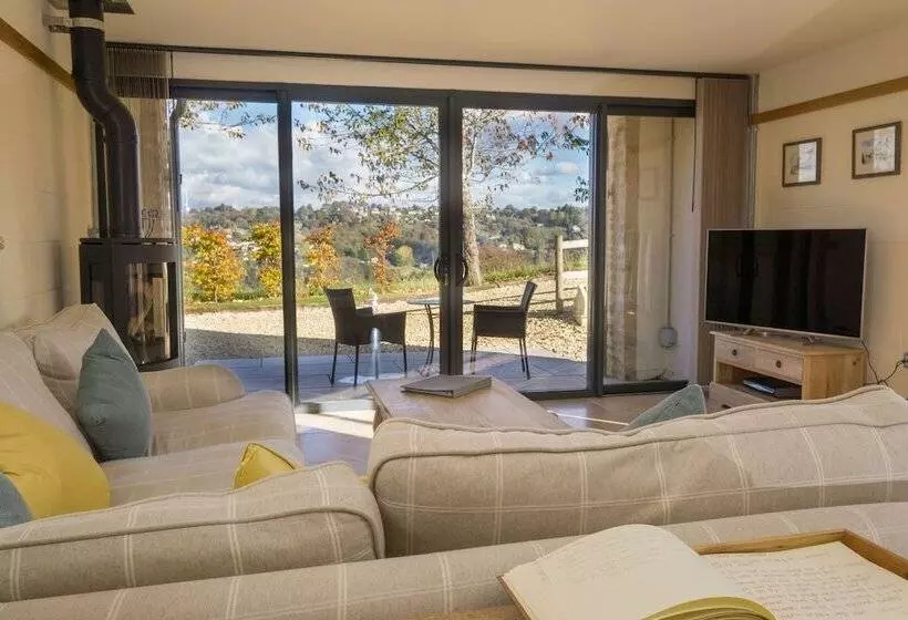 Woodchester Valley Vineyard Barns