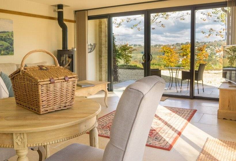 Woodchester Valley Vineyard Barns