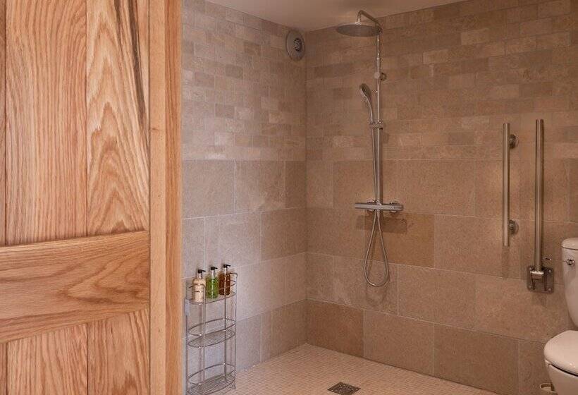 Woodchester Valley Vineyard Barns