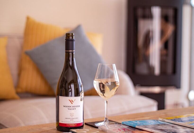 Woodchester Valley Vineyard Barns