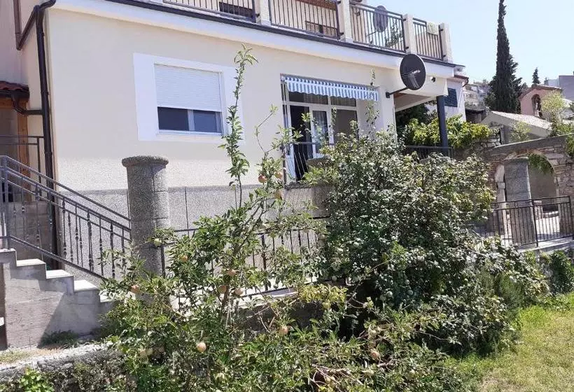 Apartment Melita