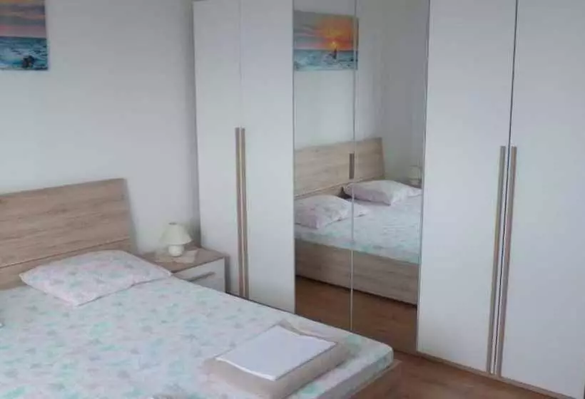 Apartment Melita