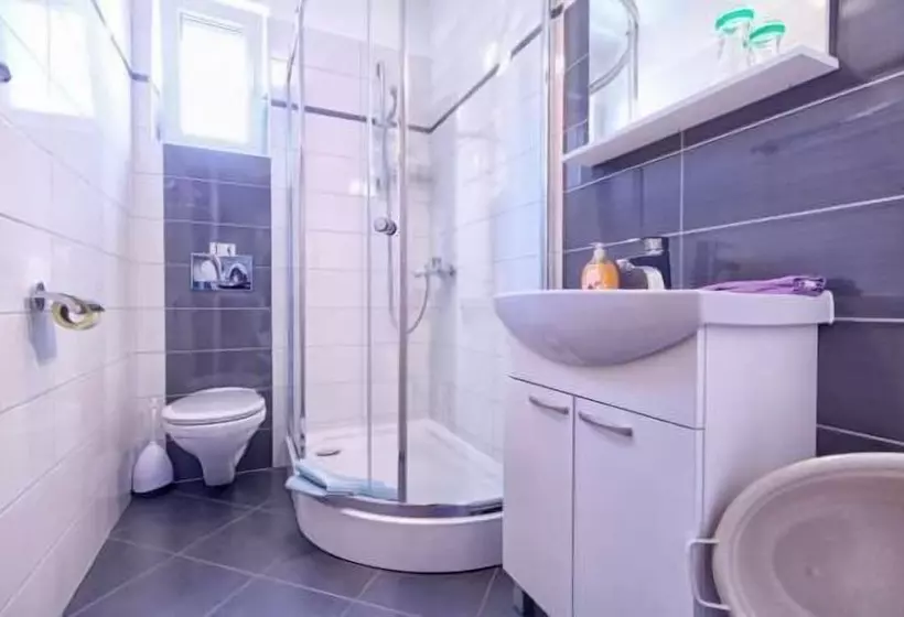 Apartments Dragica 927