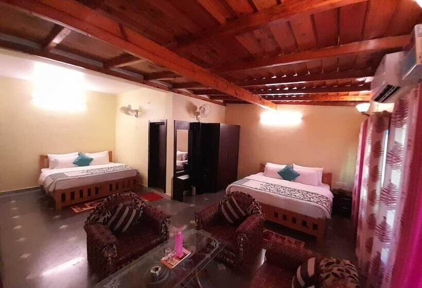 هتل Niharika Palace By Royal Collection