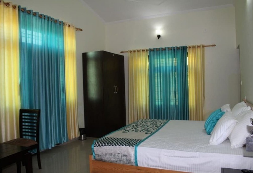 هتل Niharika Palace By Royal Collection