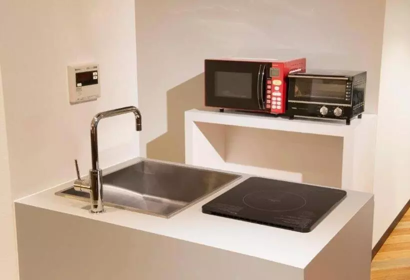 Hotelli R S Forest Inn