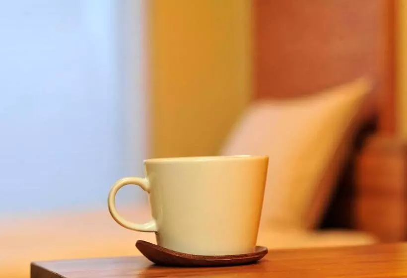 Hotelli R S Forest Inn