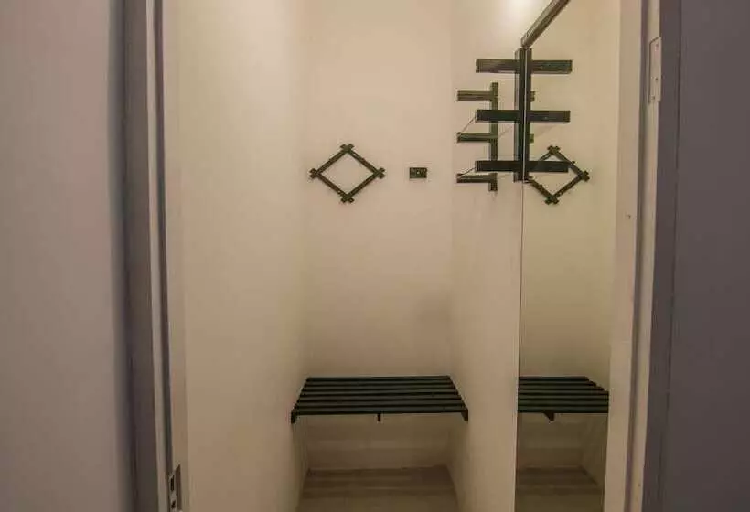 Hotelli Whispering Willows