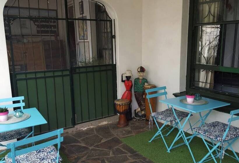 ユースホステル Stumble Inn Backpackers Lodge