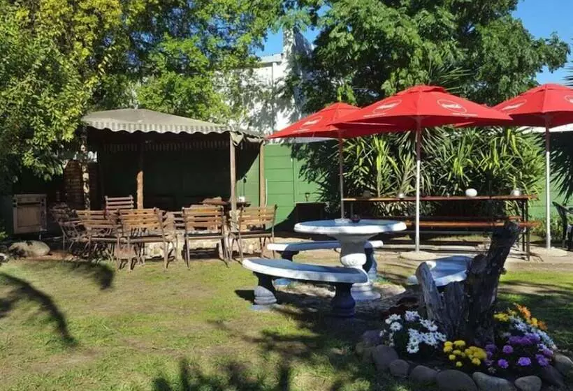 ユースホステル Stumble Inn Backpackers Lodge