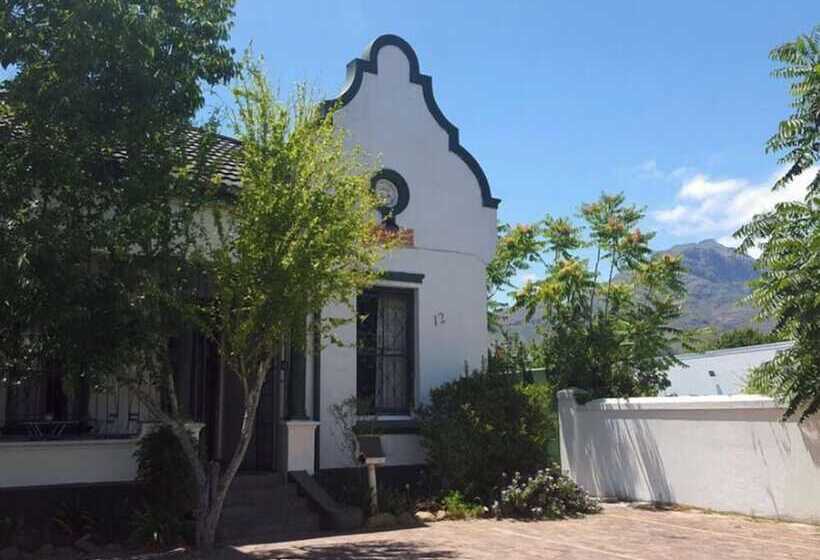 ユースホステル Stumble Inn Backpackers Lodge