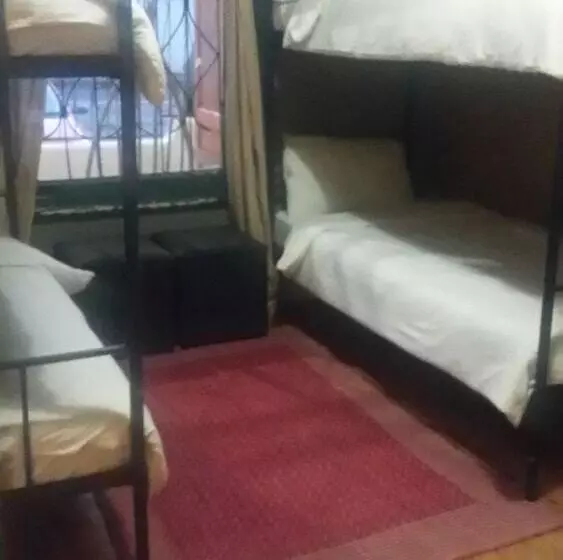 ユースホステル Stumble Inn Backpackers Lodge