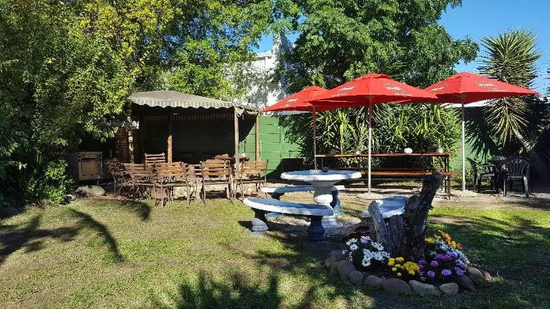 ユースホステル Stumble Inn Backpackers Lodge