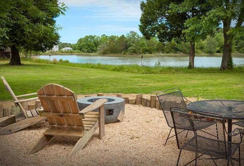 ベッドアンドブレックファースト The Inn At Tabbs Creek