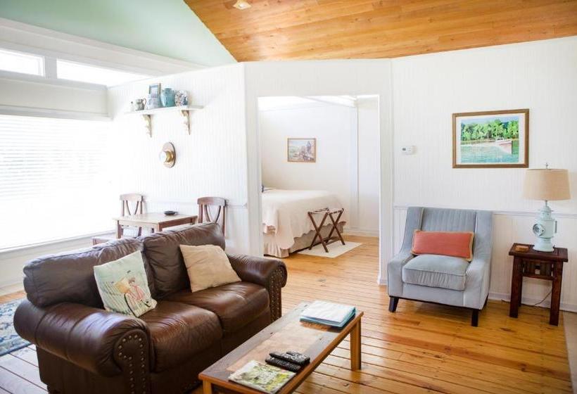 ベッドアンドブレックファースト The Inn At Tabbs Creek