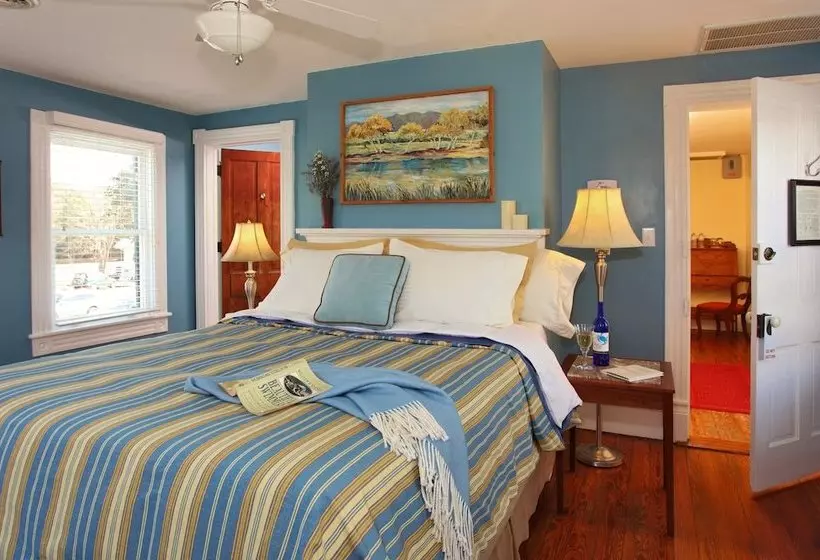 Aamiaismajoitus (B&B) The Inn At Tabbs Creek