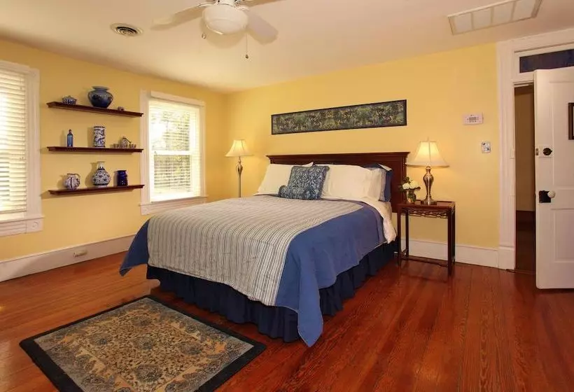 Aamiaismajoitus (B&B) The Inn At Tabbs Creek