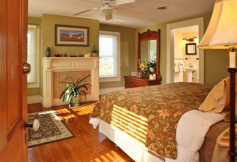 ベッドアンドブレックファースト The Inn At Tabbs Creek